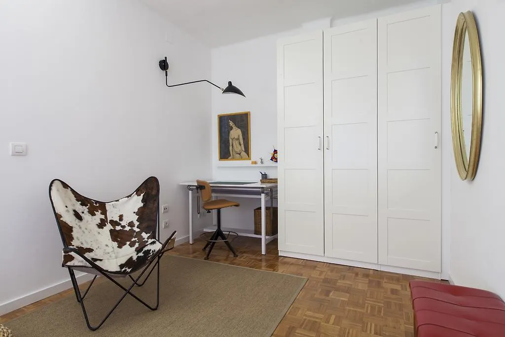 Eixample Hospital Clinic Apartment Barcellona 0*,