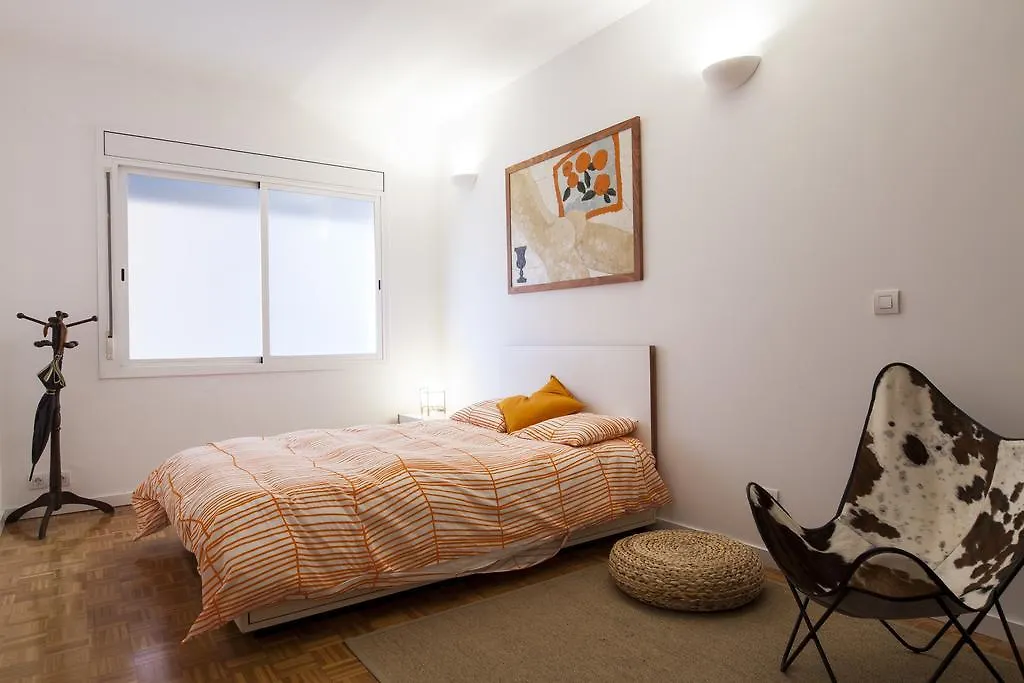 Eixample Hospital Clinic Apartment Barcelona