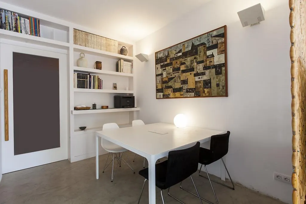 Eixample Hospital Clinic Apartment Barcelona Spanyolország